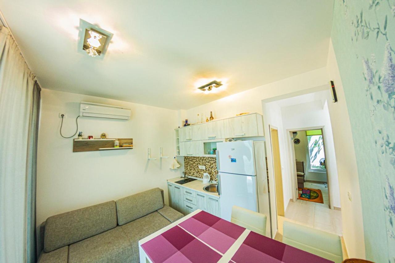 Apartment Superseaview 수토모레 외부 사진