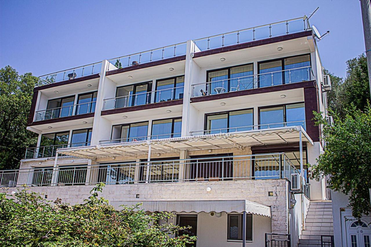 Apartment Superseaview 수토모레 외부 사진