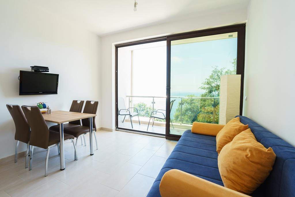 Apartment Superseaview 수토모레 외부 사진